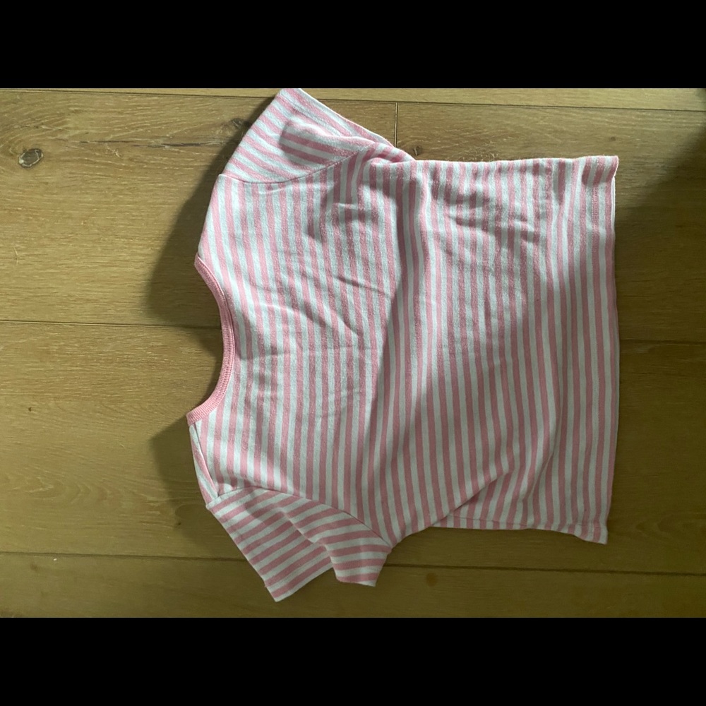 Pink shit - Picture 2 of 2